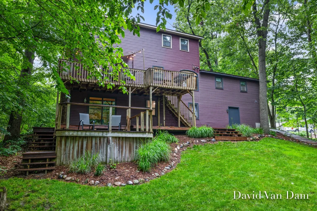 7920 Fitzsimmons Court SE Caledonia Township MI 49302
