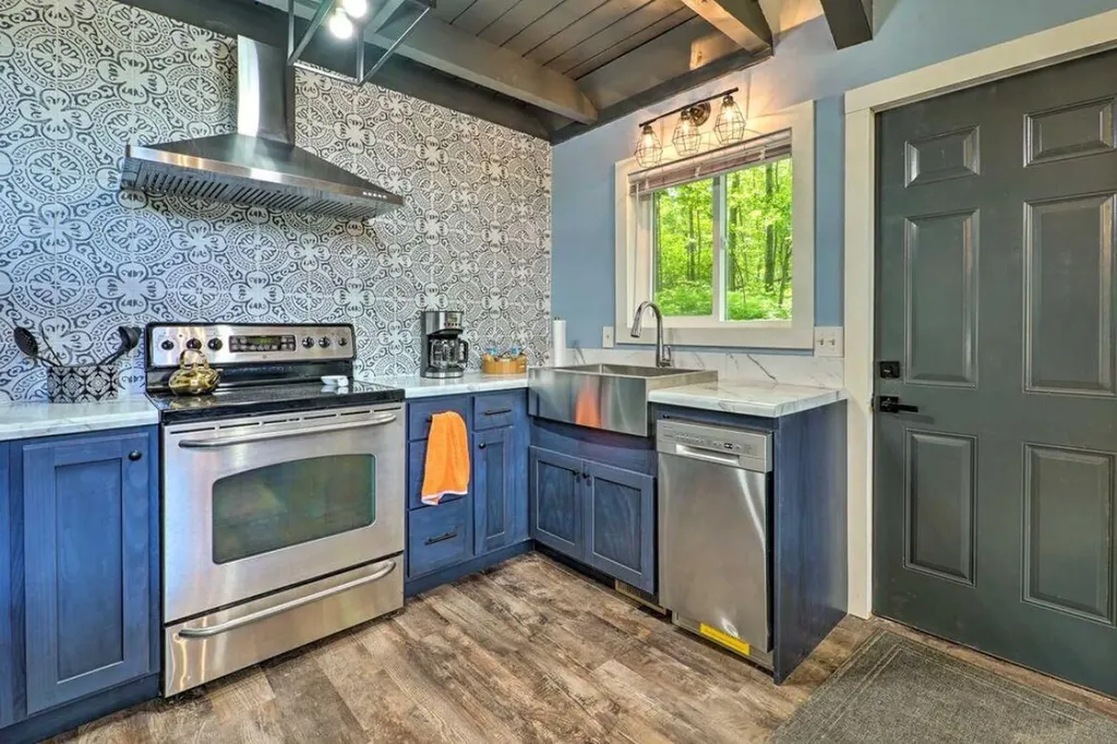 12155 Dubois Drive Morton Township MI 49346