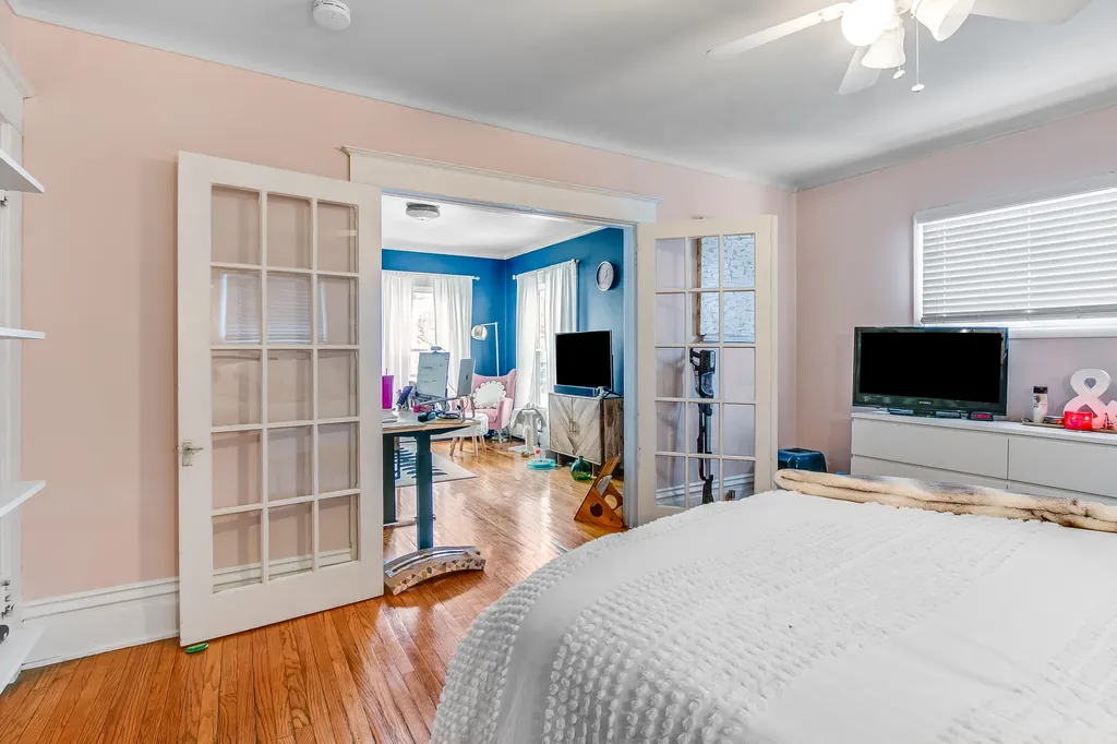 614 Crescent Street NE Grand Rapids City MI 49503
