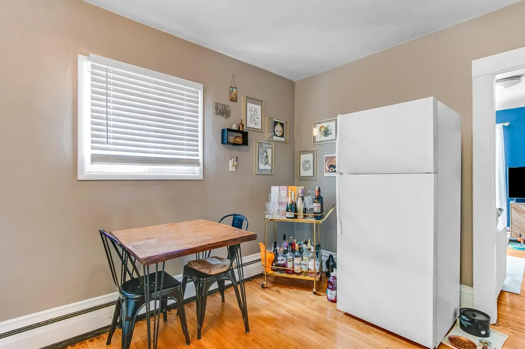 614 Crescent Street NE Grand Rapids City MI 49503