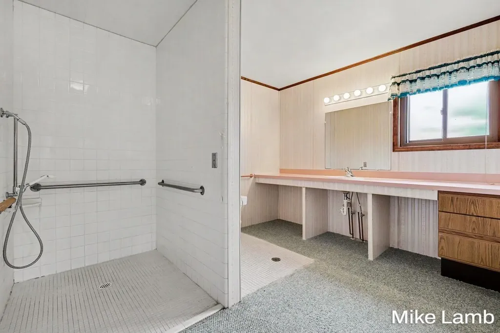 3685 20th Street Dorr Township MI 49323