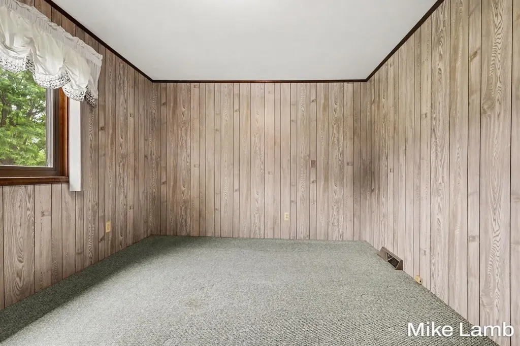 3685 20th Street Dorr Township MI 49323