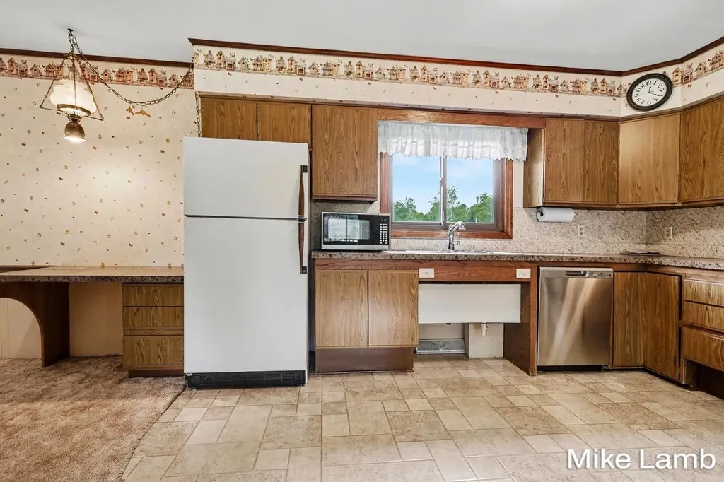 3685 20th Street Dorr Township MI 49323