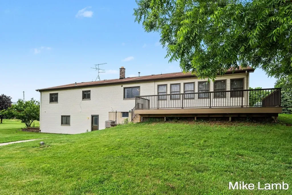 3685 20th Street Dorr Township MI 49323