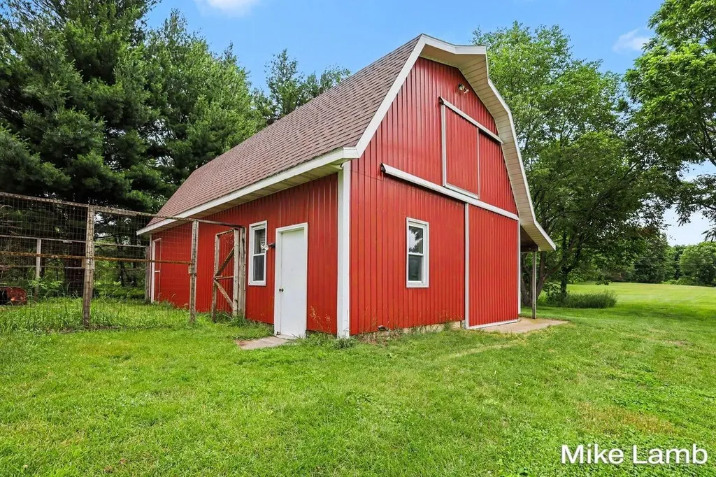 3685 20th Street Dorr Township MI 49323