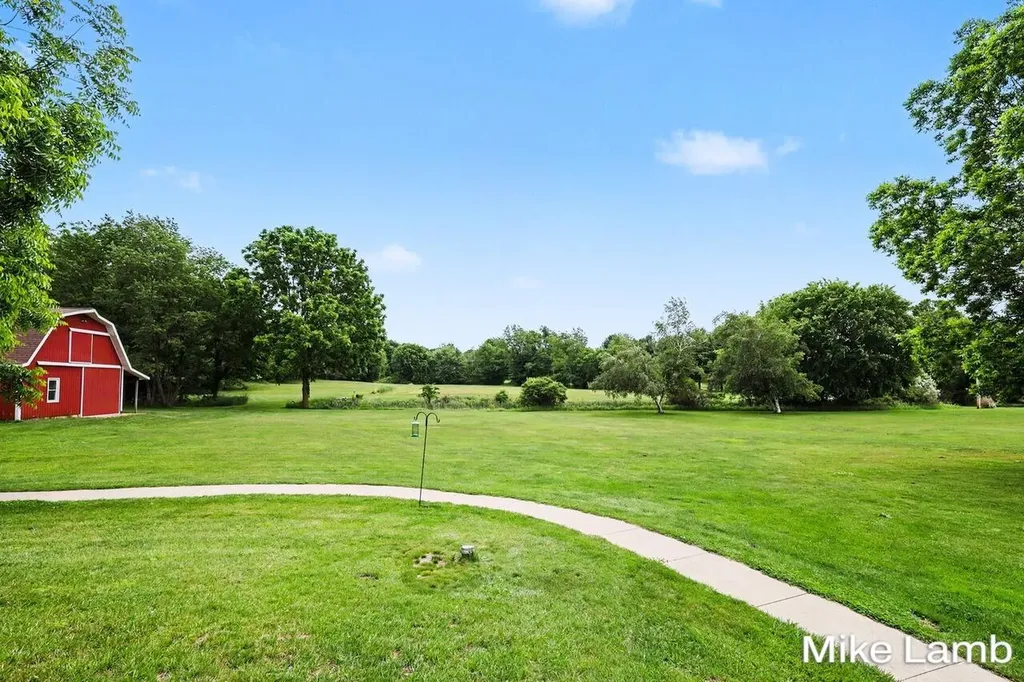 3685 20th Street Dorr Township MI 49323