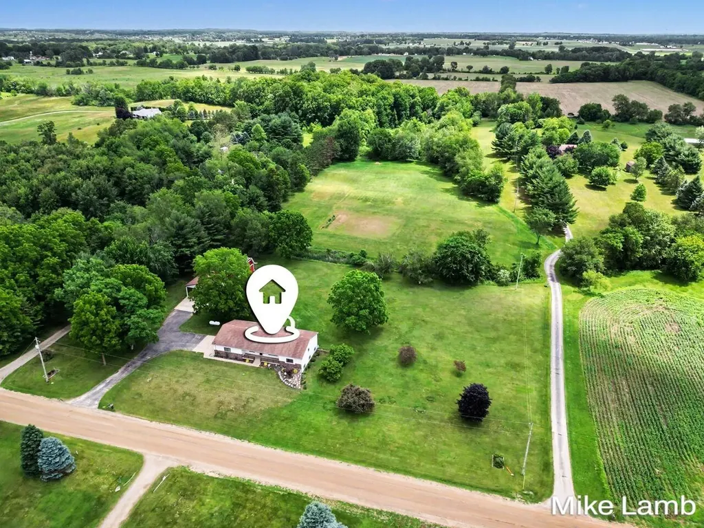3685 20th Street Dorr Township MI 49323