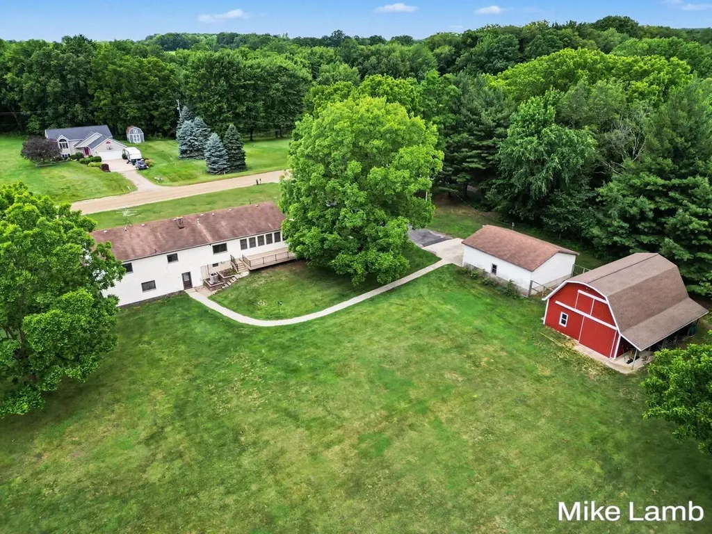 3685 20th Street Dorr Township MI 49323