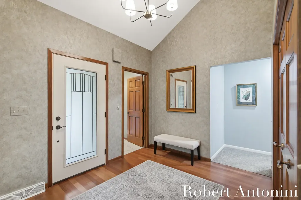 1708 Mont Rue Drive SE Cascade Charter Township MI 49546