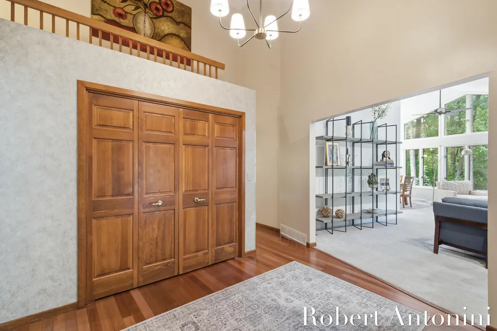 1708 Mont Rue Drive SE Cascade Charter Township MI 49546