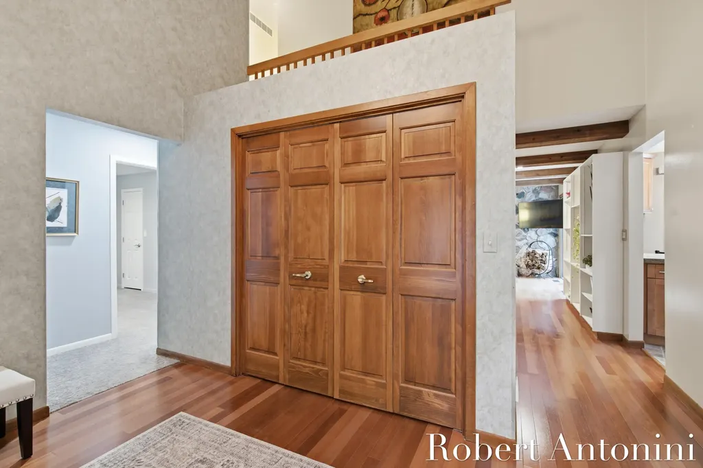 1708 Mont Rue Drive SE Cascade Charter Township MI 49546