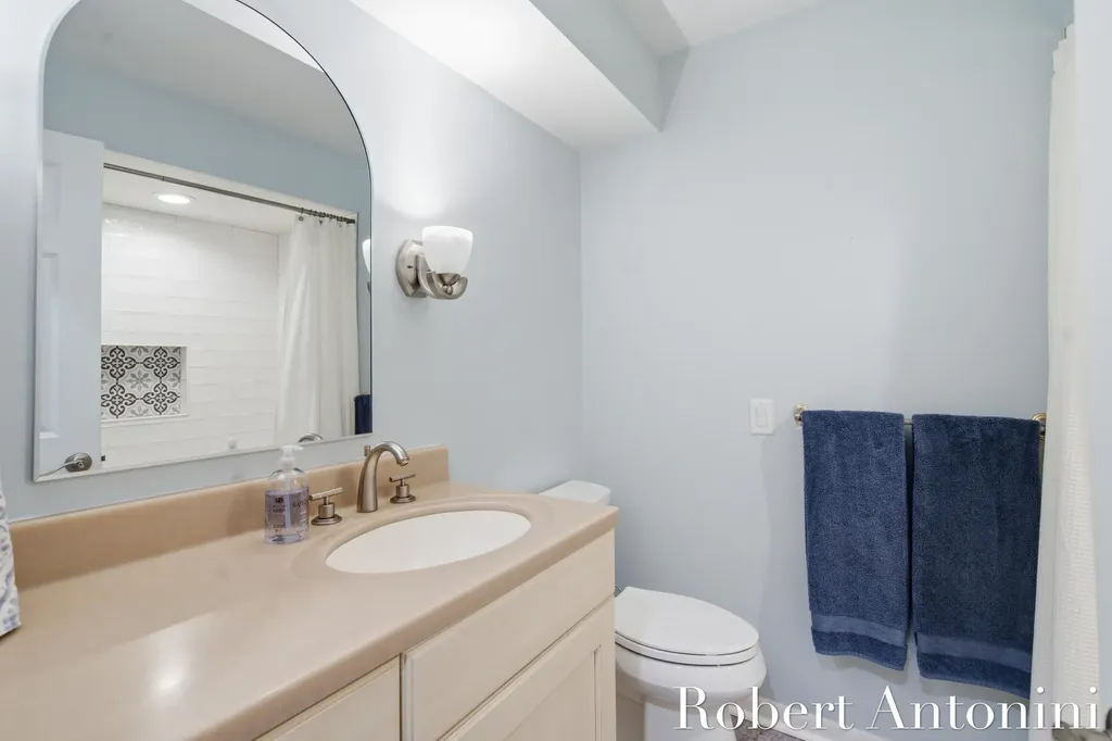 1708 Mont Rue Drive SE Cascade Charter Township MI 49546