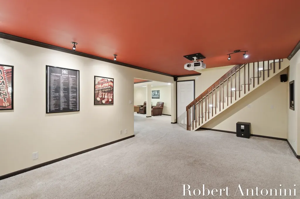 1708 Mont Rue Drive SE Cascade Charter Township MI 49546