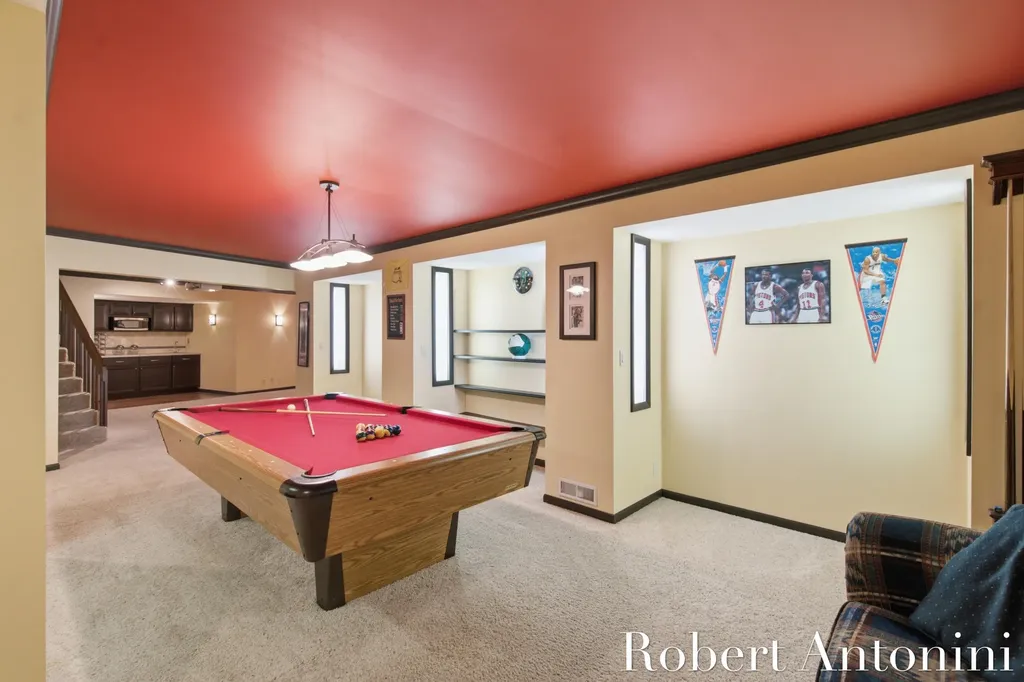 1708 Mont Rue Drive SE Cascade Charter Township MI 49546