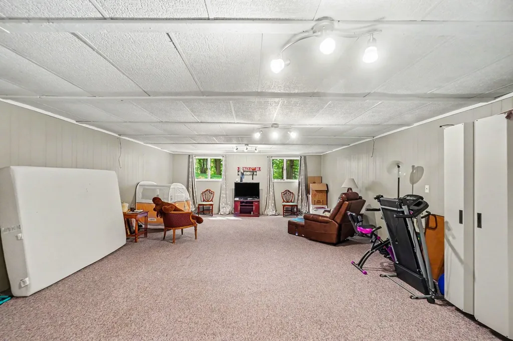 7772 Hidden Ridge Court Georgetown Charter Township MI 49426