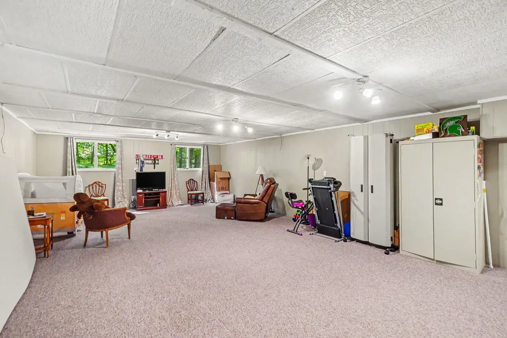 7772 Hidden Ridge Court Georgetown Charter Township MI 49426