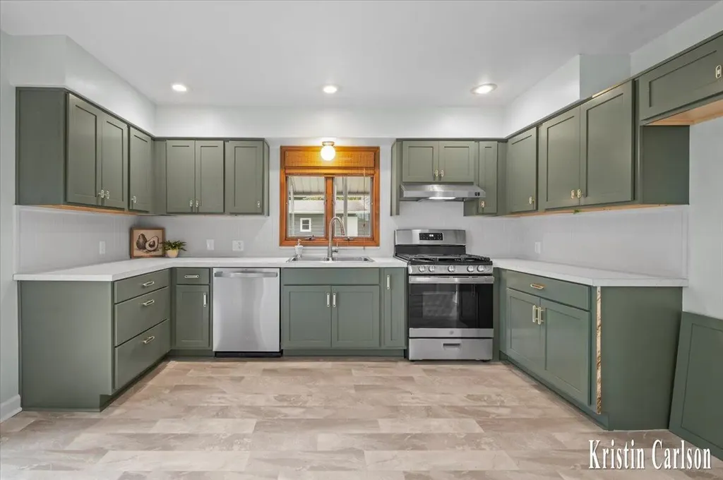 425 10 Mile Road NW Sparta Township MI 49345