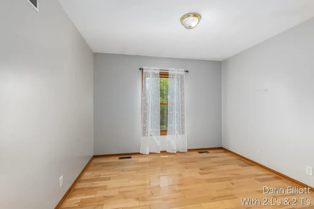 9755 Grand River Avenue Boston Township MI 48815