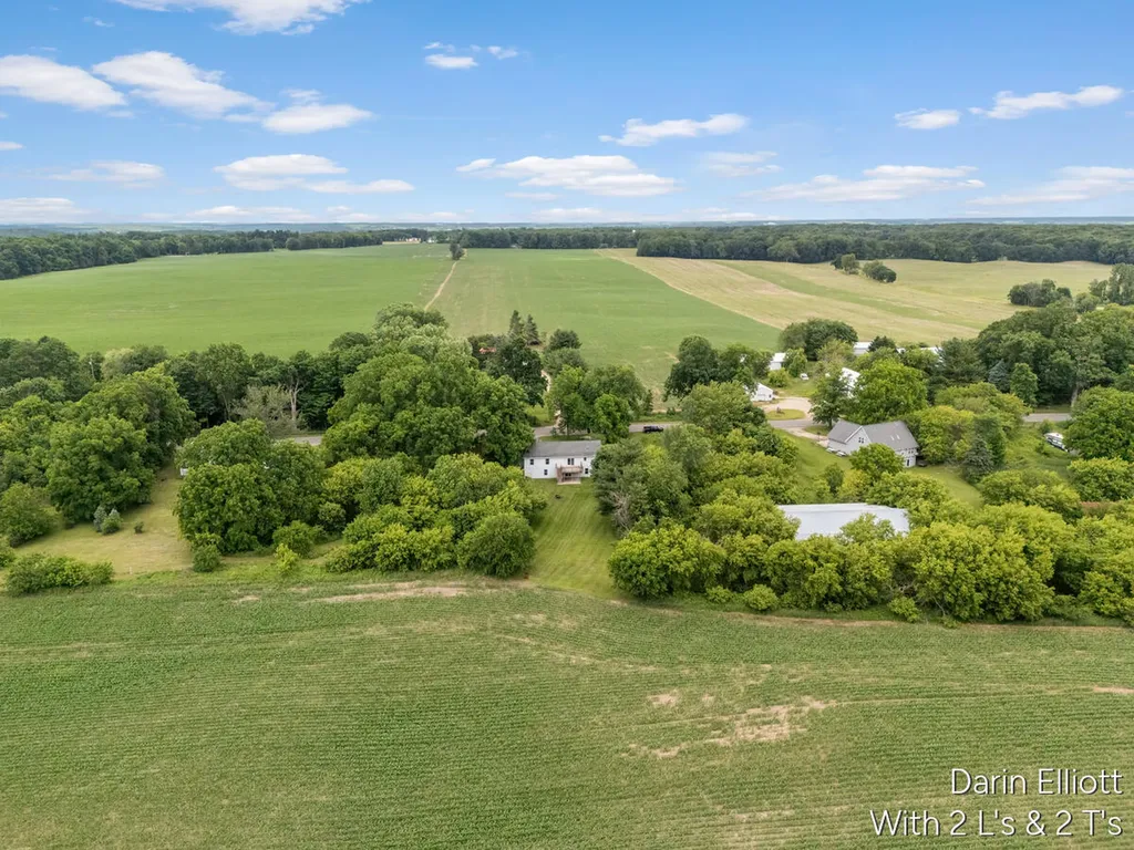 9755 Grand River Avenue Boston Township MI 48815