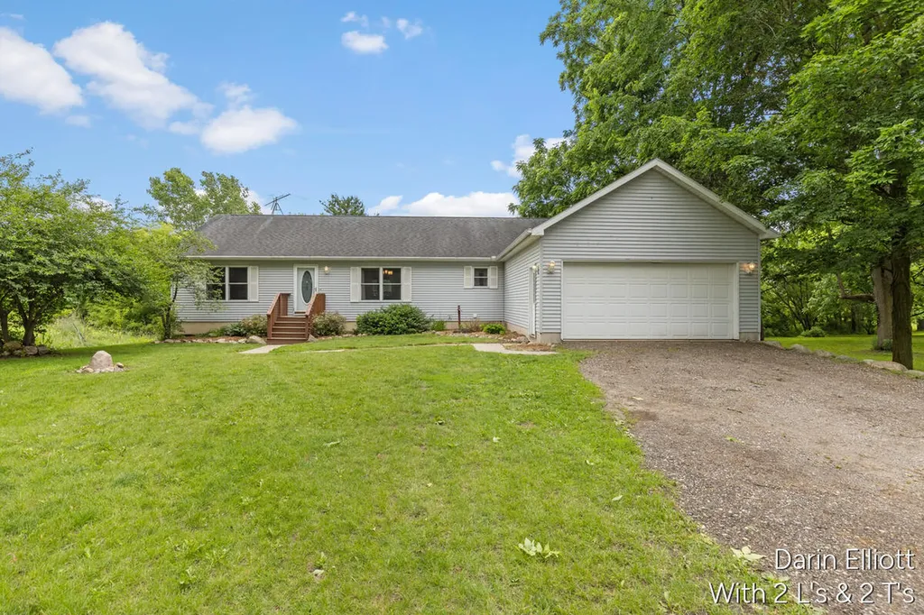 9755 Grand River Avenue Boston Township MI 48815