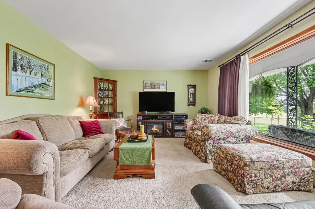 324 Fairlane Drive NW Sparta Village MI 49345
