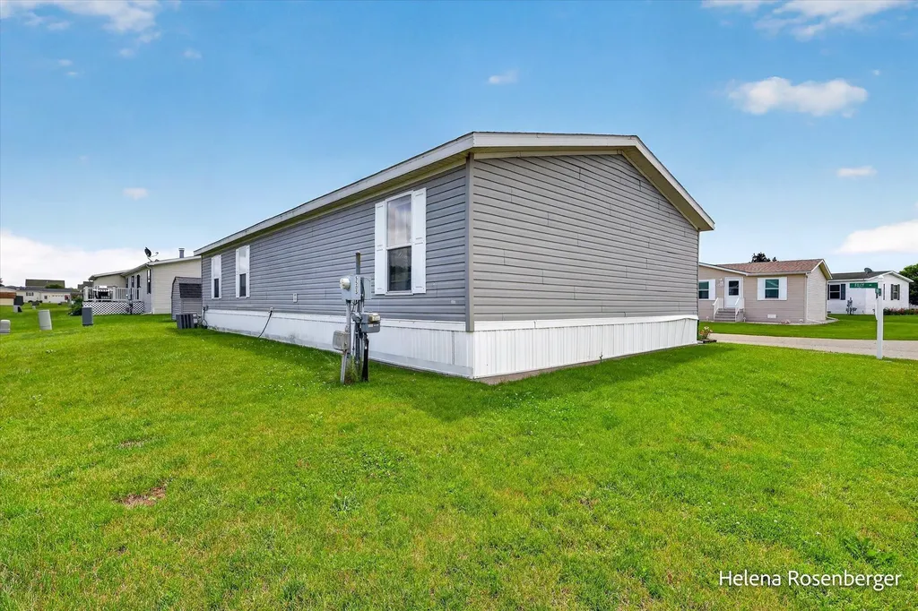 5505 Filly Drive SE Caledonia Township MI 49316