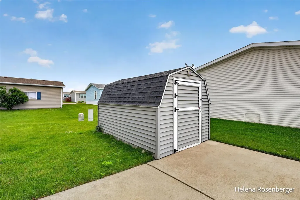 5505 Filly Drive SE Caledonia Township MI 49316