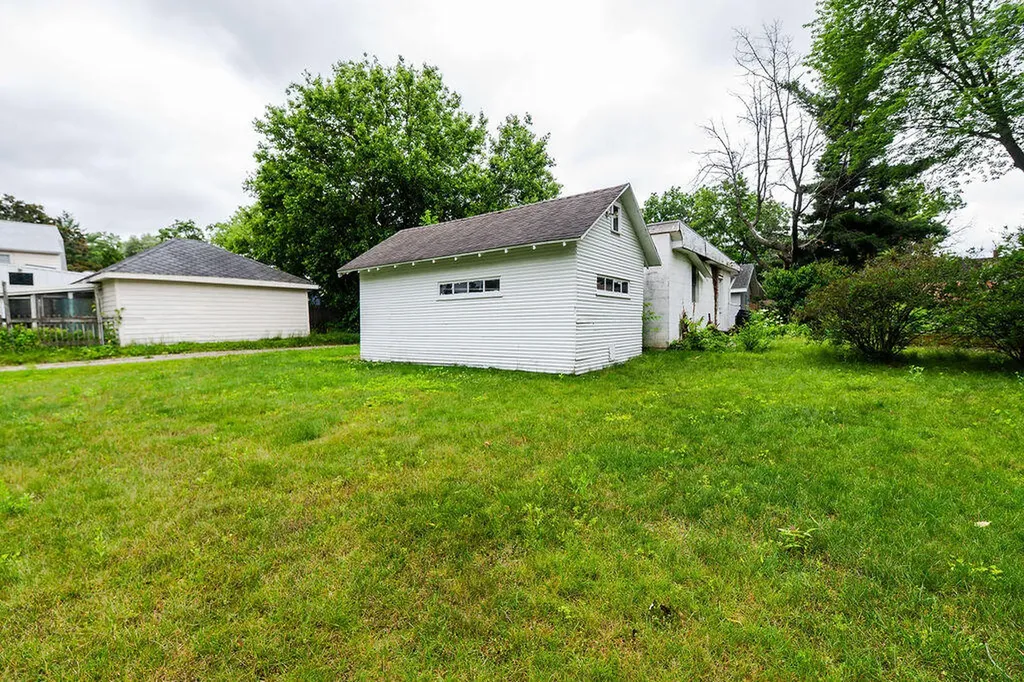 2036 Coit Avenue NE Grand Rapids City MI 49505