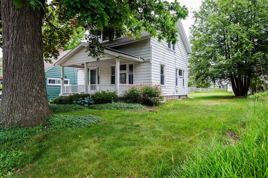 2036 Coit Avenue NE Grand Rapids City MI 49505