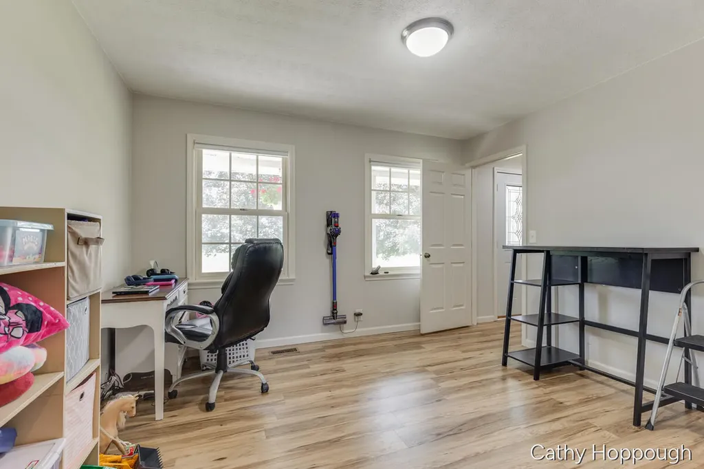 8152 Murphy Road Lyons Township MI 48851