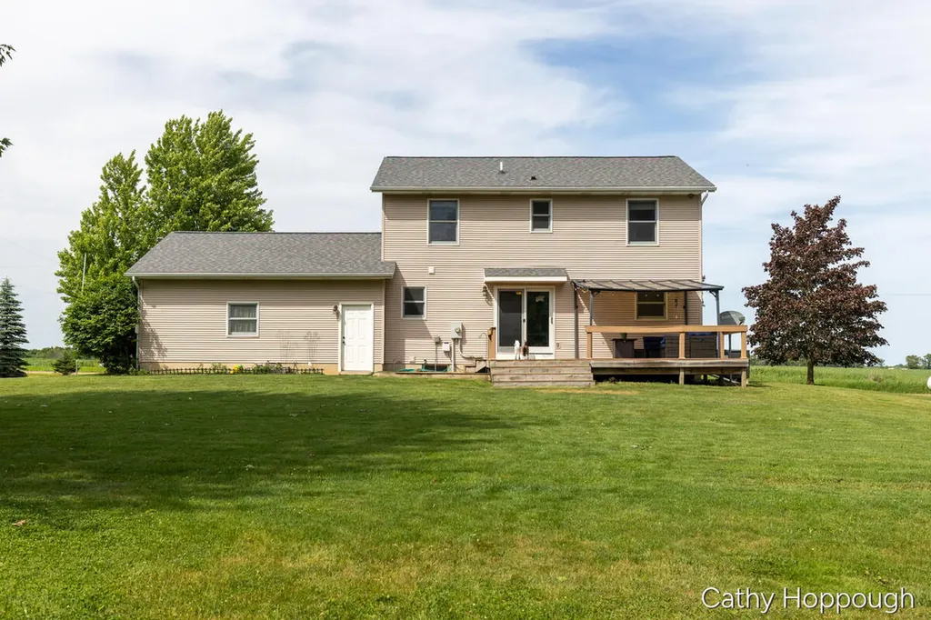 8152 Murphy Road Lyons Township MI 48851