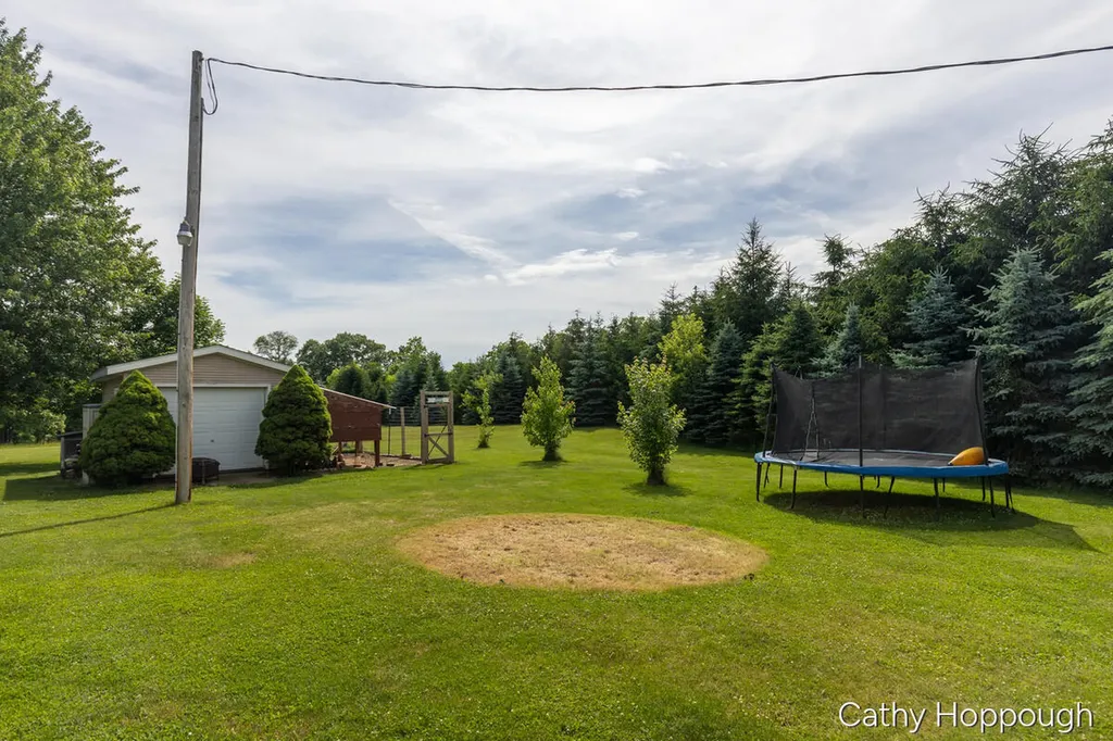 8152 Murphy Road Lyons Township MI 48851