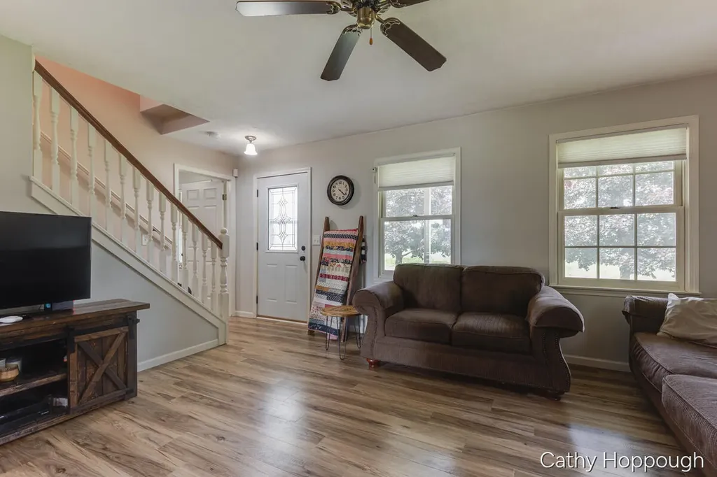 8152 Murphy Road Lyons Township MI 48851