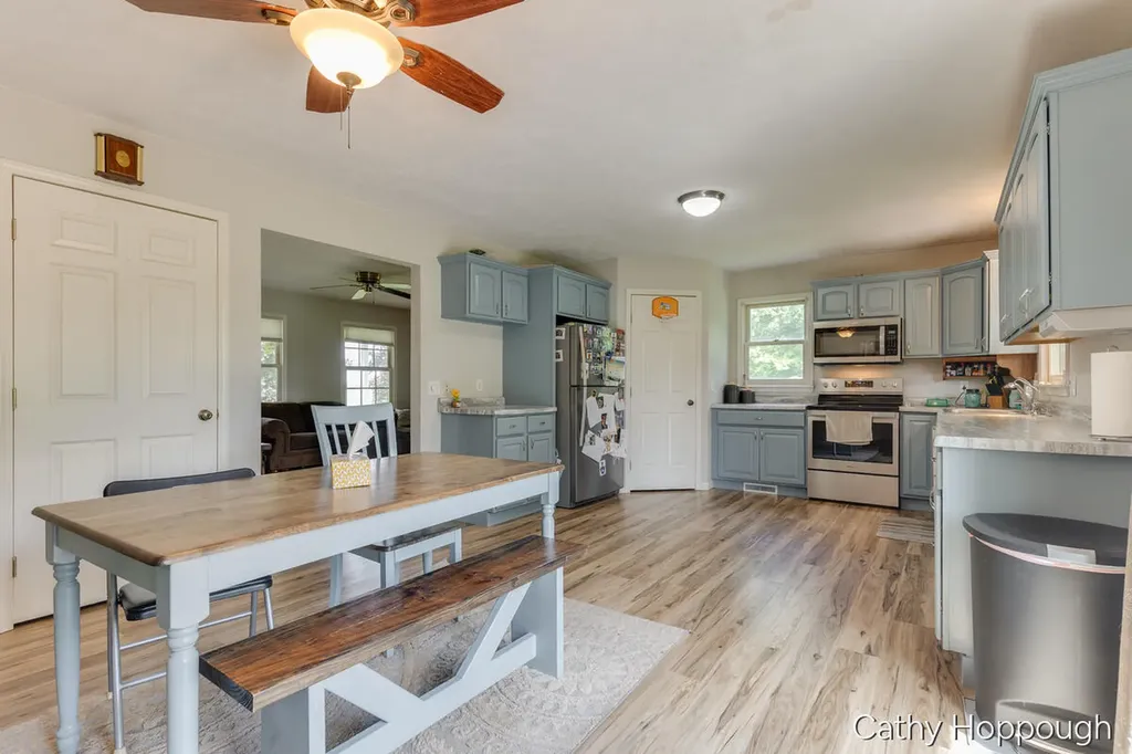 8152 Murphy Road Lyons Township MI 48851