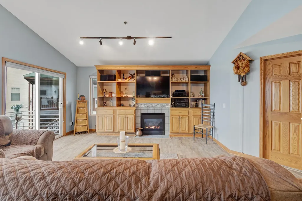 8668 Ellenwood Drive Montague City MI 49437