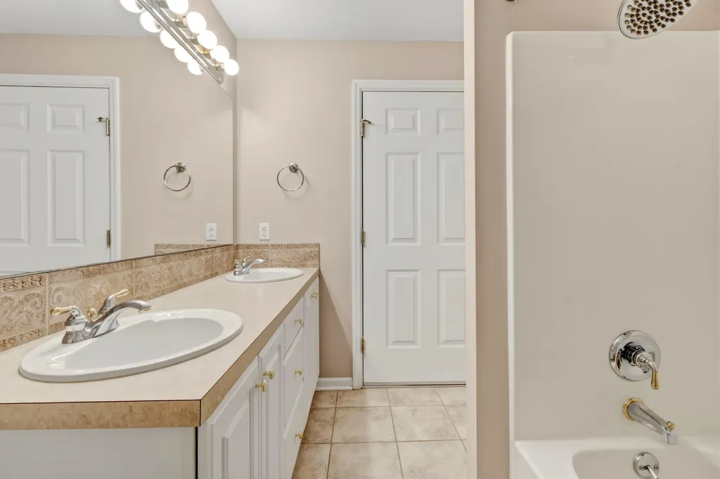8668 Ellenwood Drive Montague City MI 49437