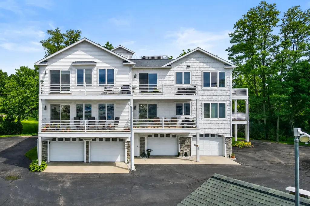 8668 Ellenwood Drive Montague City MI 49437