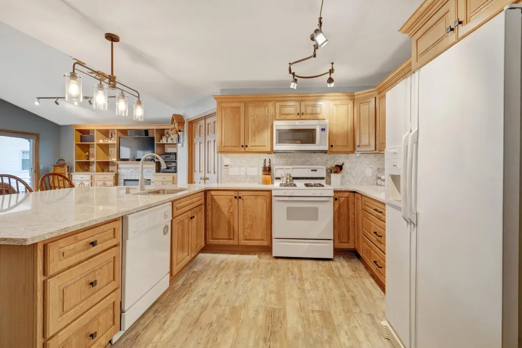 8668 Ellenwood Drive Montague City MI 49437