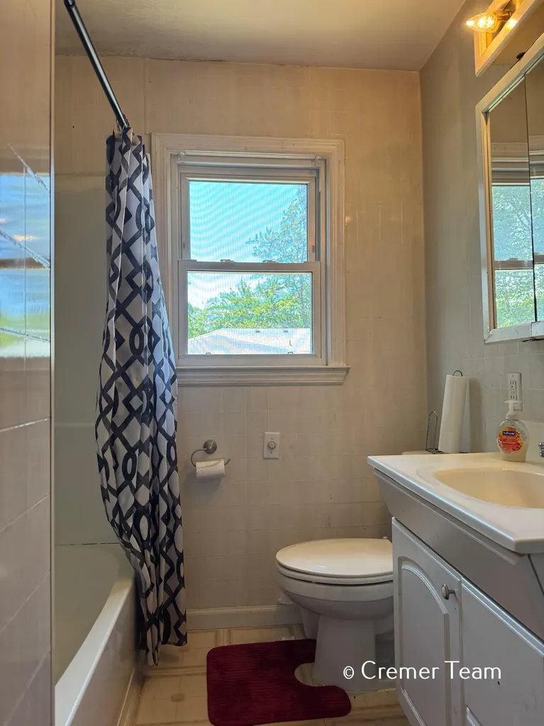 3425 Mckee Avenue SW Wyoming City MI 49509