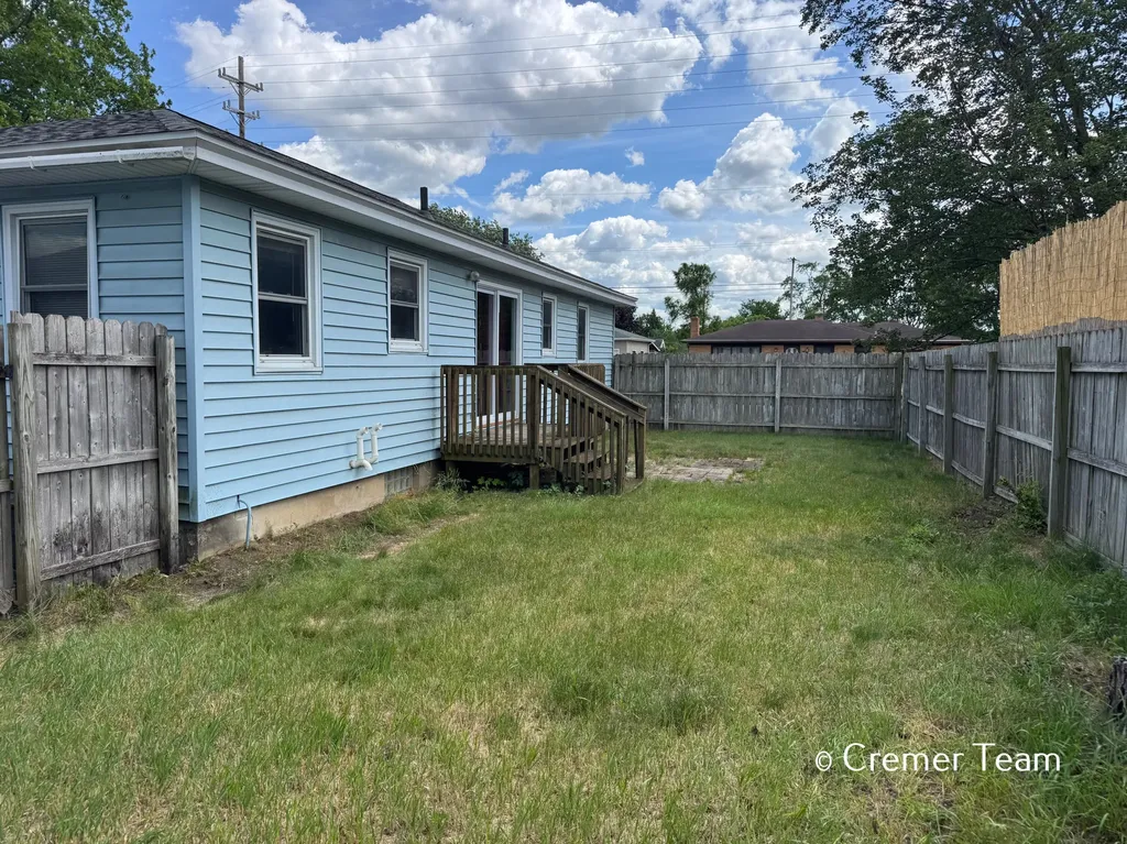 3425 Mckee Avenue SW Wyoming City MI 49509