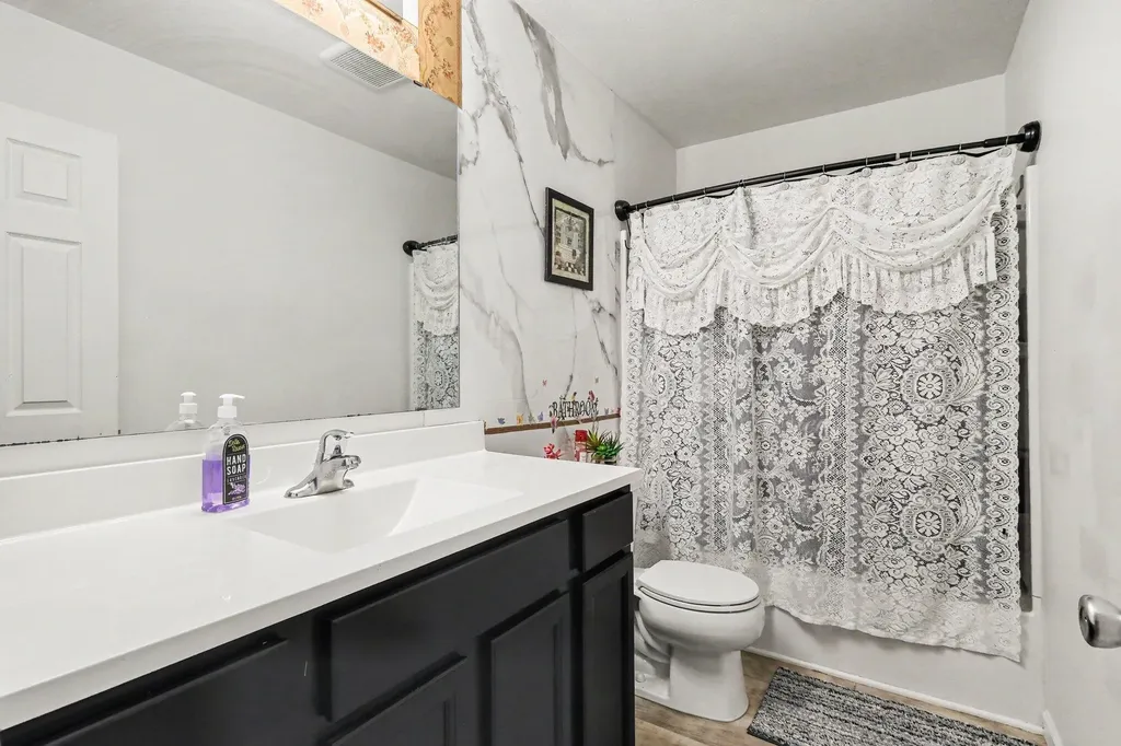501 Pioneer Trail Cedar Springs City MI 49319