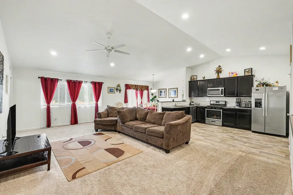 501 Pioneer Trail Cedar Springs City MI 49319