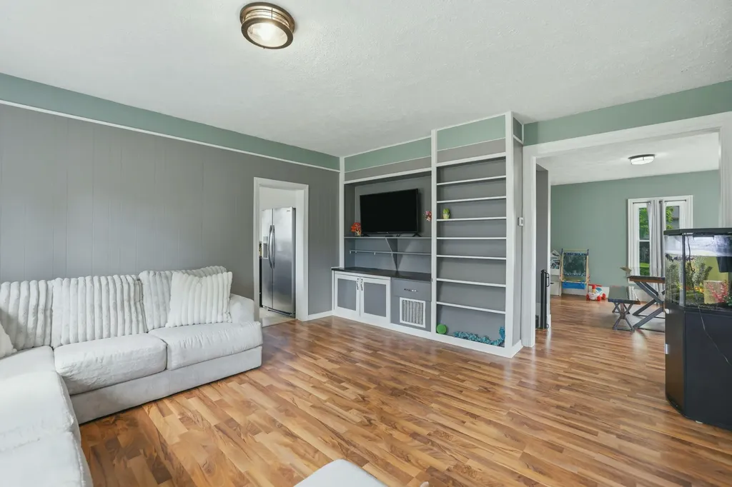 71 Centennial Street Sparta Township MI 49345