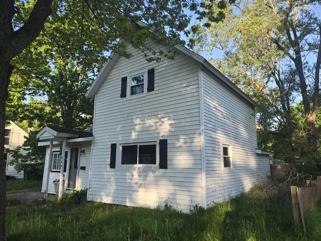 449 Boon Street Cadillac City MI 49601