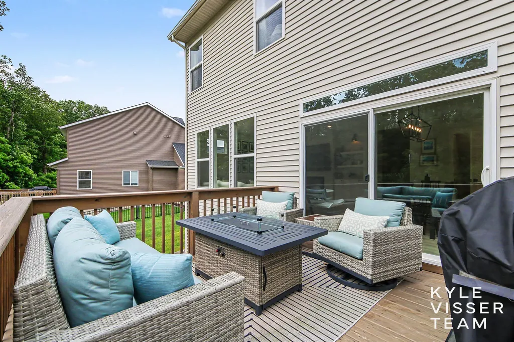 7408 Graymoor Street SE Caledonia Township MI 49316