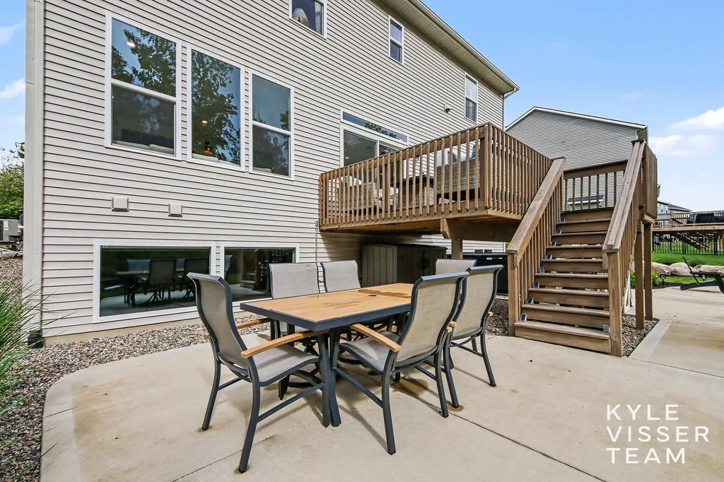 7408 Graymoor Street SE Caledonia Township MI 49316