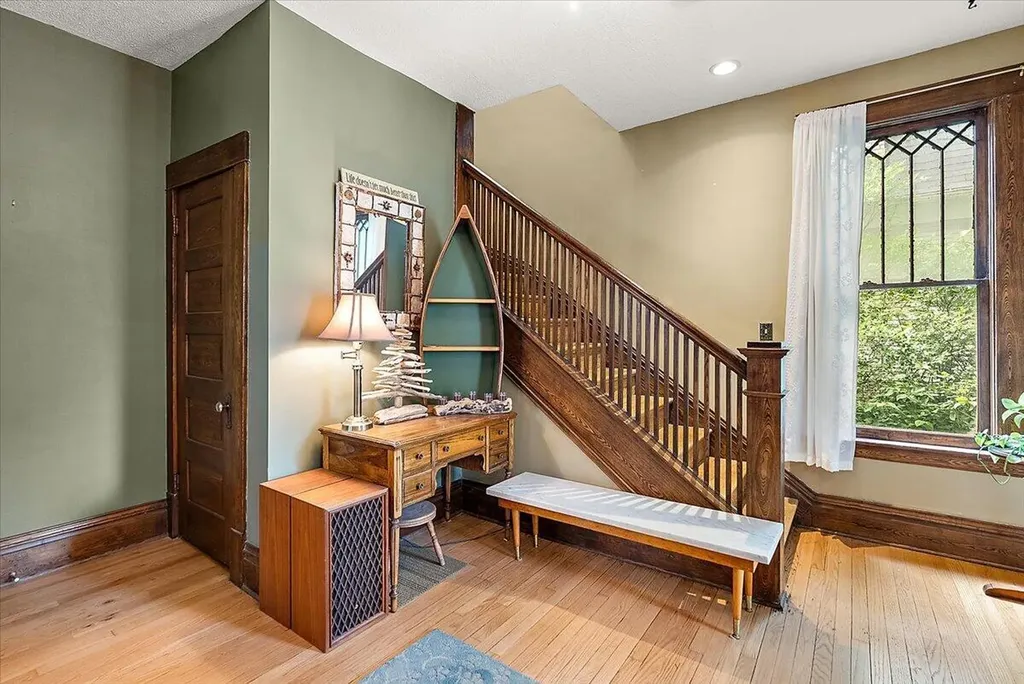 20 Fuller Avenue SE Grand Rapids City MI 49506