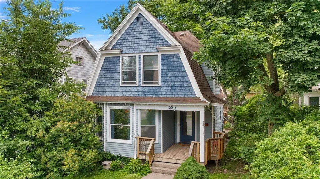 20 Fuller Avenue SE Grand Rapids City MI 49506