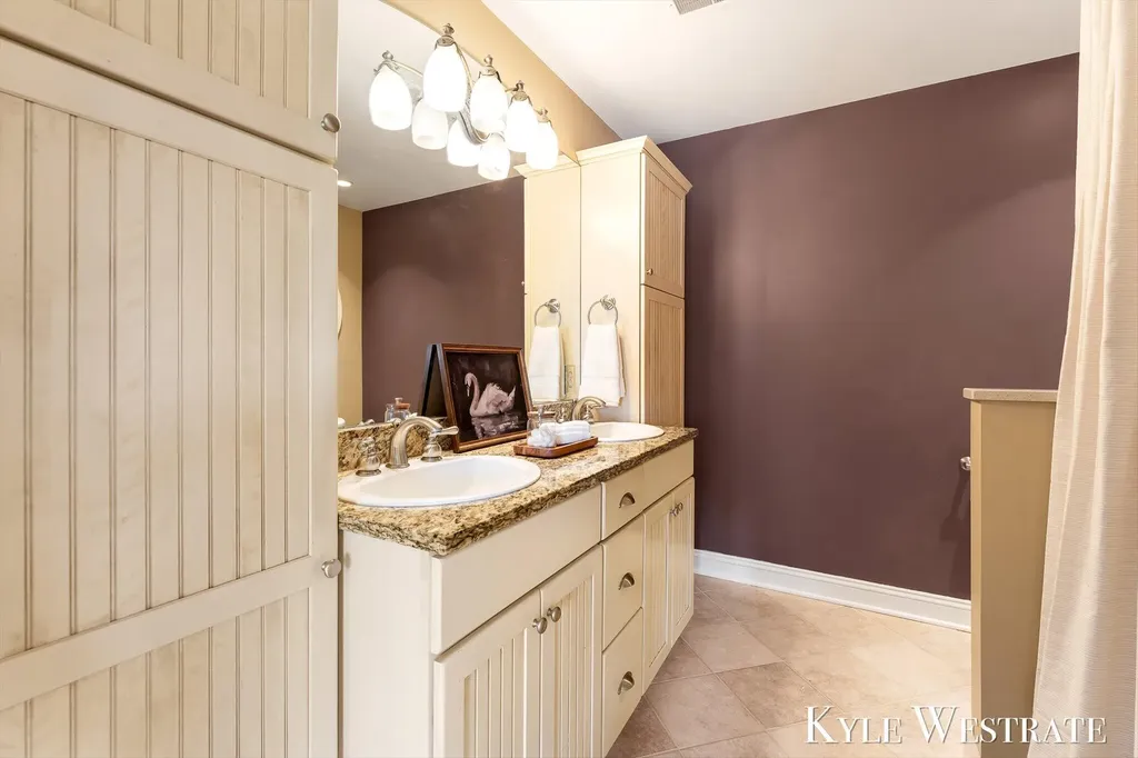 8907 Mica Drive Zeeland Charter Township MI 49464