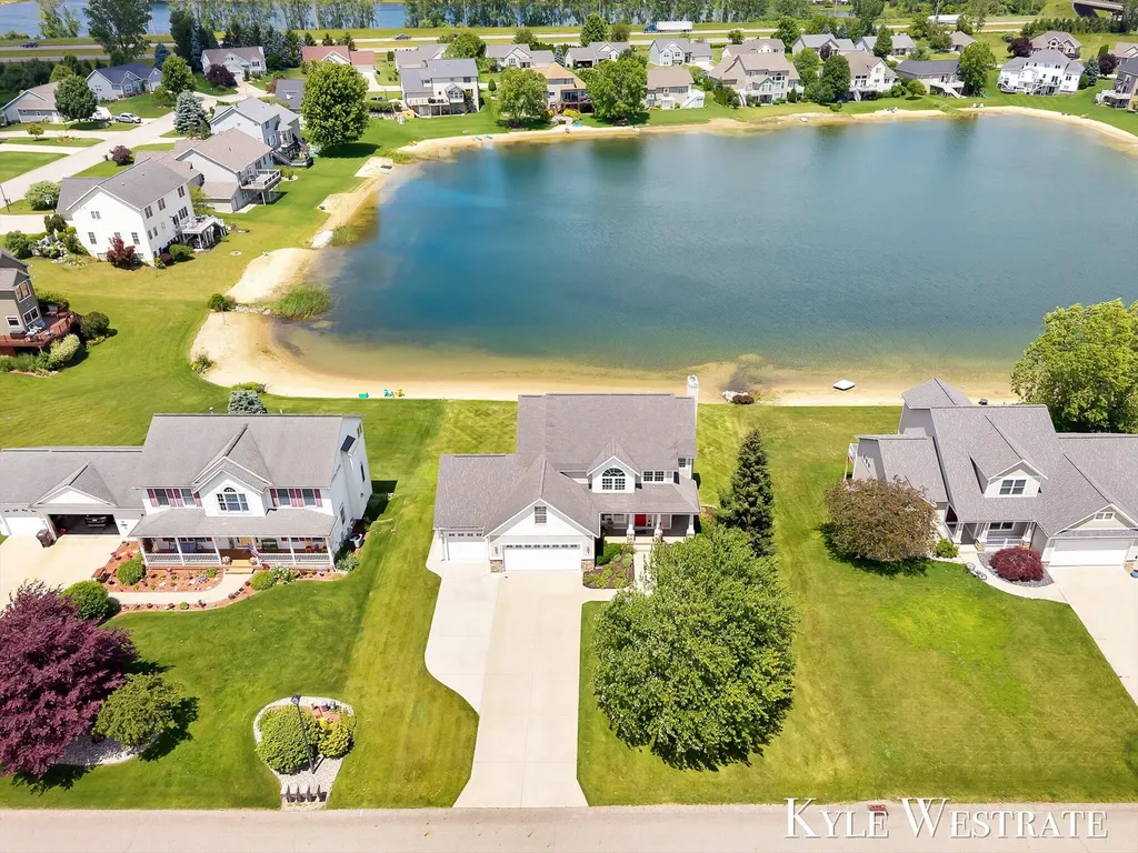 8907 Mica Drive Zeeland Charter Township MI 49464